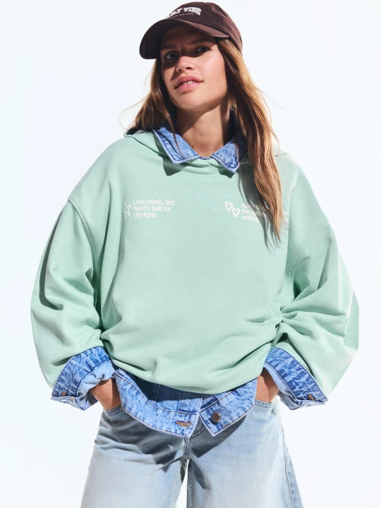 Zdjęcie produktu Bershka Bluza Z Kapturem Z Nadrukiem Kobieta Turkusowy