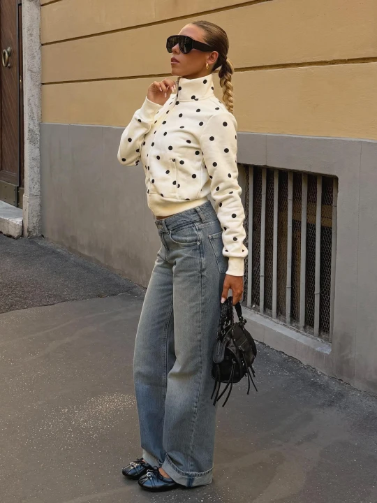 Zdjęcie produktu Bershka Bluza Z Suwakiem W Grochy Kobieta Kremowy