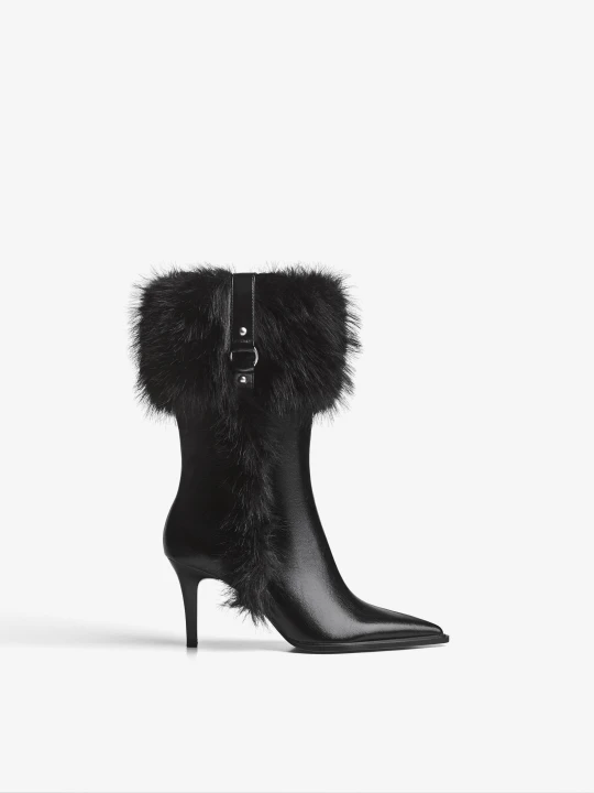 Zdjęcie produktu Bershka Botki Na Obcasie Ze Zdobieniem Z Włosia Kobieta Czarny