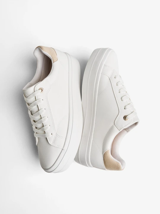 Zdjęcie produktu Bershka Buty Sportowe Kontrast Kobieta Biały