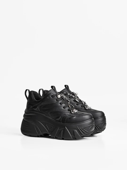 Zdjęcie produktu Bershka Buty Sportowe Na Platformie Xl Kobieta Czarny