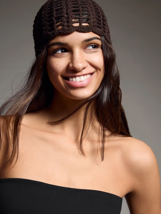Zdjęcie produktu Bershka Czapka Beanie Z Dzianiny Kobieta Brązowy