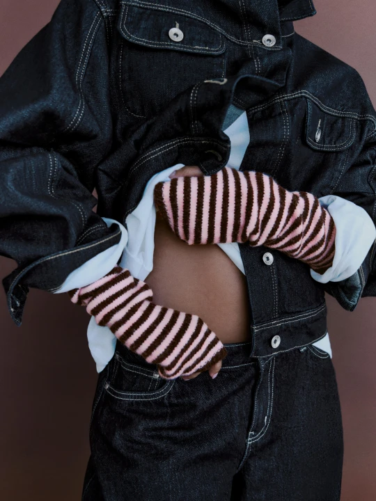 Zdjęcie produktu Bershka Dzianinowe Mitenki W Paski Kobieta Różowy