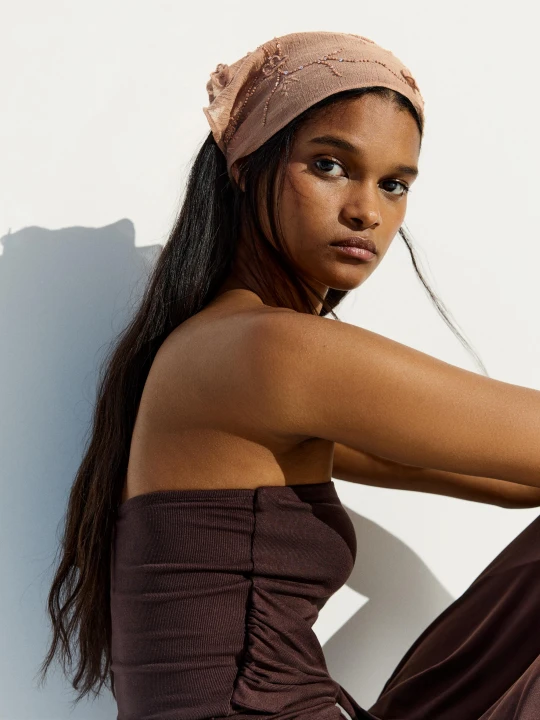 Zdjęcie produktu Bershka Haftowana Bandana Do Włosów Kobieta Brązowy