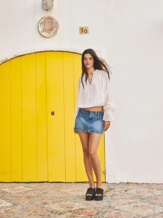 Zdjęcie produktu Bershka Jeansowa Spódnica Mini Kobieta Wyblakły Niebieski