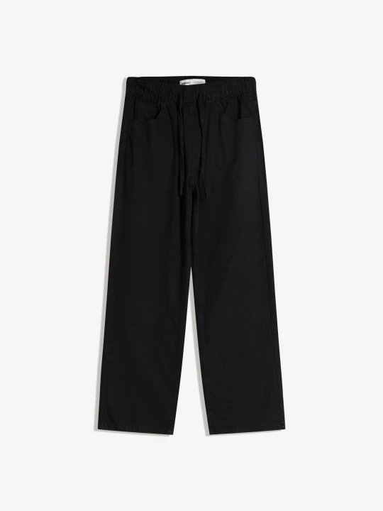 Zdjęcie produktu Bershka Jeansy Jogger O Kroju Straight Mężczyzna Czarny