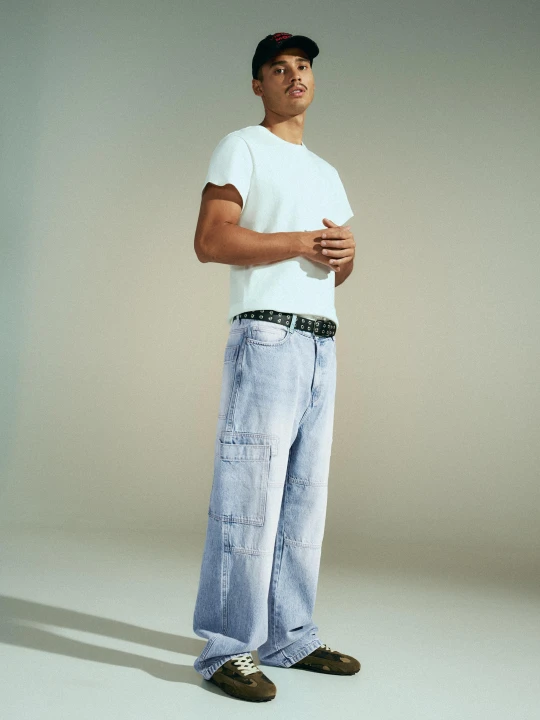 Zdjęcie produktu Bershka Jeansy O Kroju Baggy Cargo Mężczyzna Jasnoniebieski