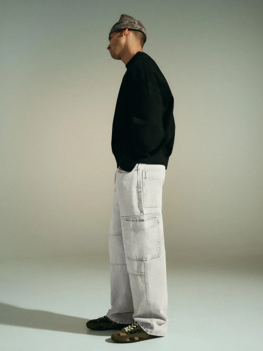 Zdjęcie produktu Bershka Jeansy O Kroju Baggy Cargo Mężczyzna Szary