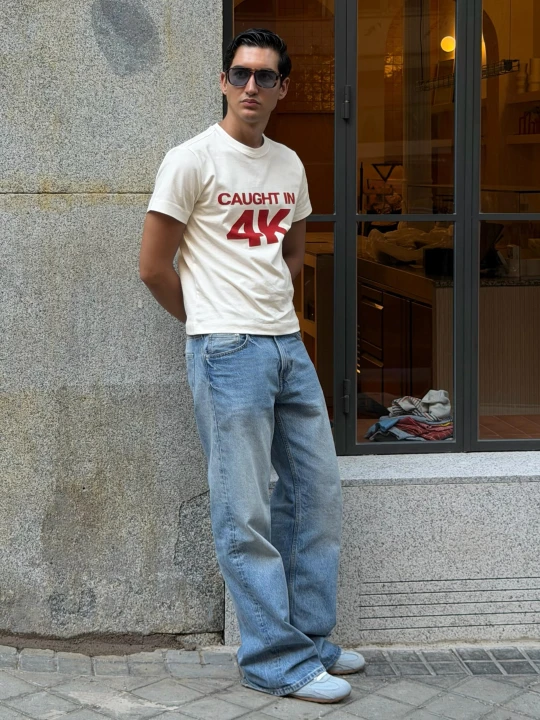 Zdjęcie produktu Bershka Jeansy O Kroju Baggy Flare Mężczyzna Wyblakły Niebieski