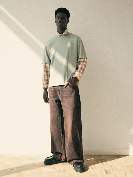 Zdjęcie produktu Bershka Jeansy O Kroju Baggy Skater Mężczyzna Brązowy