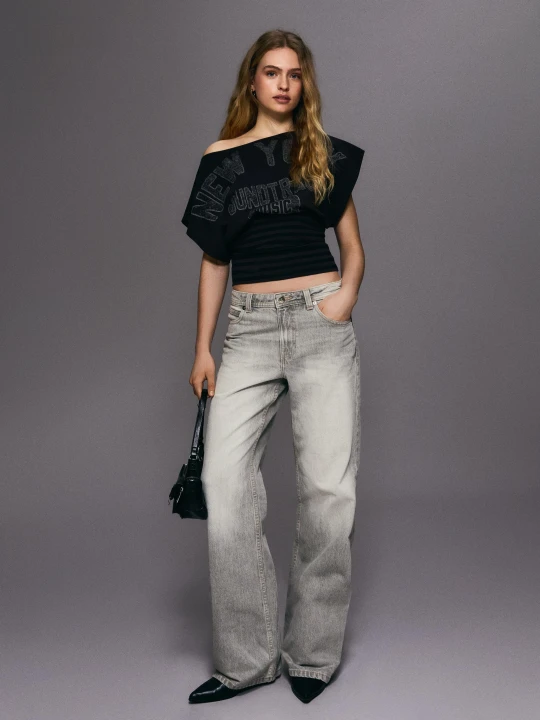 Zdjęcie produktu Bershka Jeansy O Kroju Baggy Ze Średnim Stanem Kobieta Szary