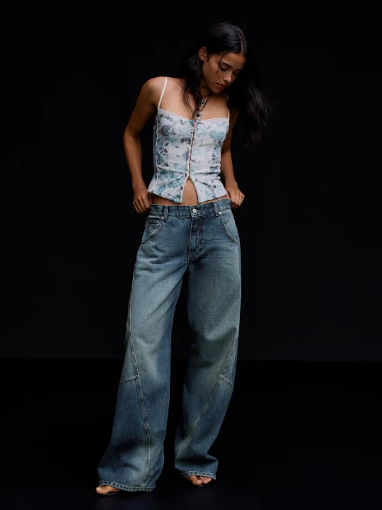 Zdjęcie produktu Bershka Jeansy O Kroju Barrel Z Niskim Stanem Kobieta Niebieski