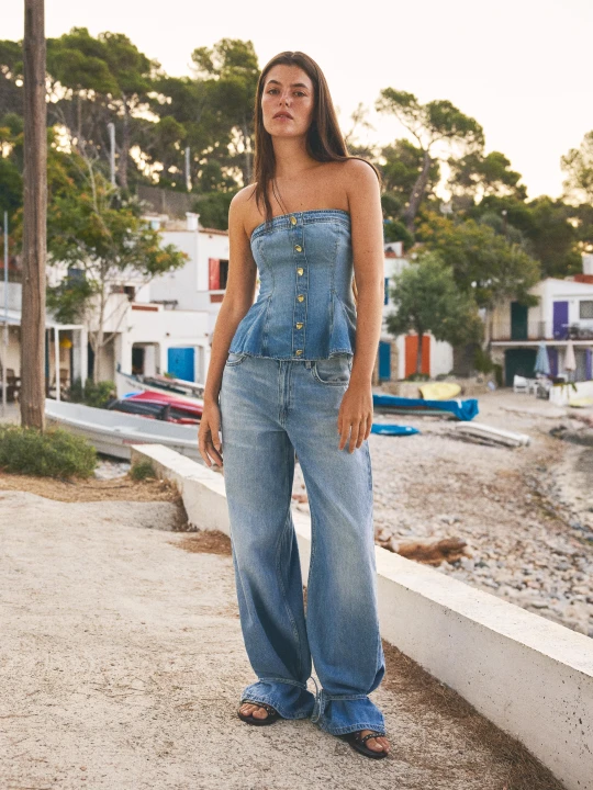Zdjęcie produktu Bershka Jeansy O Kroju Barrel Z Wysokim Stanem I Kokardami Kobieta Wyblakły Niebieski