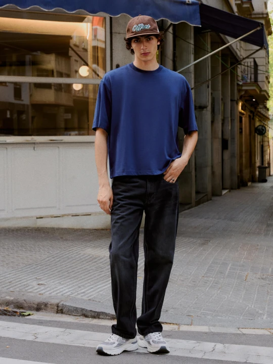 Zdjęcie produktu Bershka Jeansy O Kroju Straight Mężczyzna Czarny