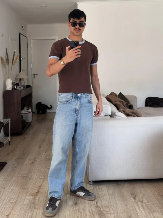 Zdjęcie produktu Bershka Jeansy O Kroju Straight Mężczyzna Jasnoniebieski