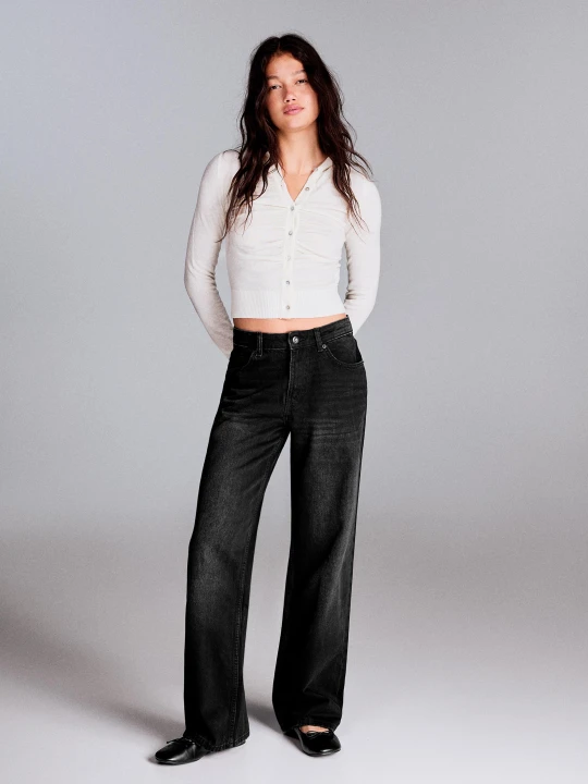 Zdjęcie produktu Bershka Jeansy O Kroju Straight Wide Z Wysokim Stanem Kobieta Czarny