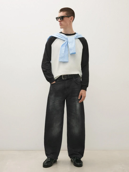 Zdjęcie produktu Bershka Jeansy O Kroju Twisted Fit Mężczyzna Czarny