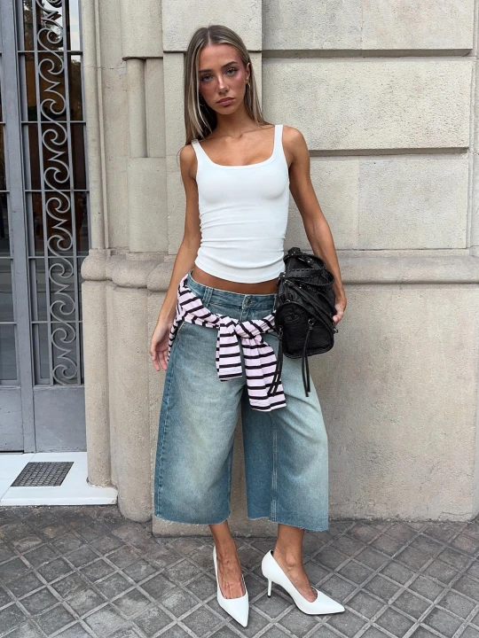Zdjęcie produktu Bershka Jortsy O Kroju Skater Z Denimu Kobieta Zielony