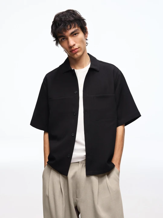 Zdjęcie produktu Bershka Koszula Boxy Tailoring Z Krótkim Rękawem Mężczyzna Czarny
