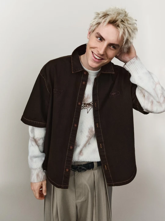 Zdjęcie produktu Bershka Koszula Boxy Z Haftem Mężczyzna Brązowy