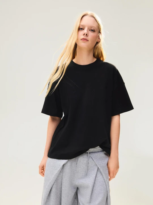 Zdjęcie produktu Bershka Koszulka Oversize Z Krótkim Rękawem Kobieta Czarny