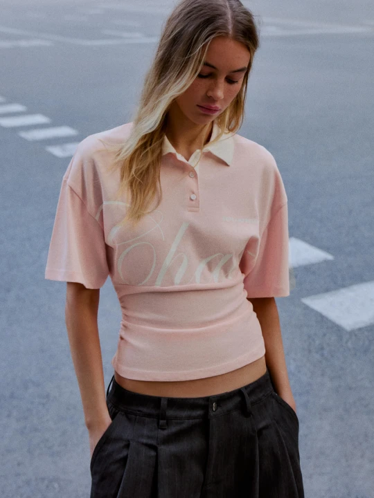 Zdjęcie produktu Bershka Koszulka Polo Z Krótkim Rękawem I Nadrukiem Kobieta Różowy