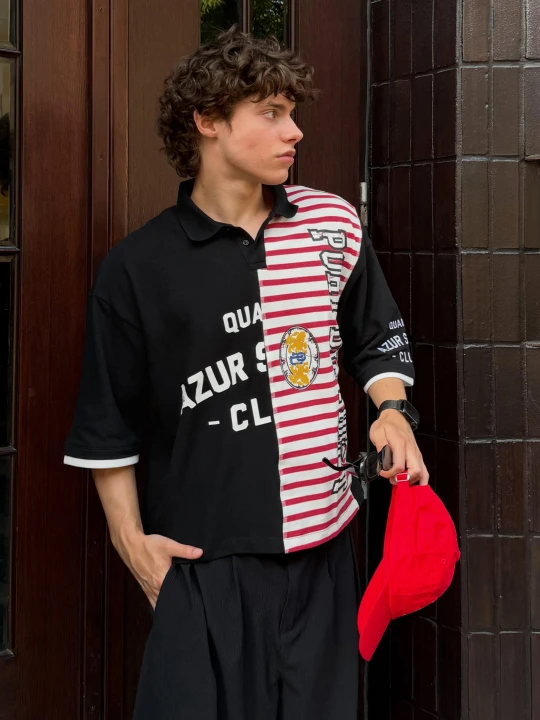Zdjęcie produktu Bershka Koszulka Polo Z Krótkim Rękawem I Nadrukiem Mężczyzna Czarny