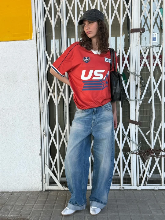 Zdjęcie produktu Bershka Koszulka Polo Z Krótkim Rękawem Usa Fifa World Cup™ Kobieta Czerwony