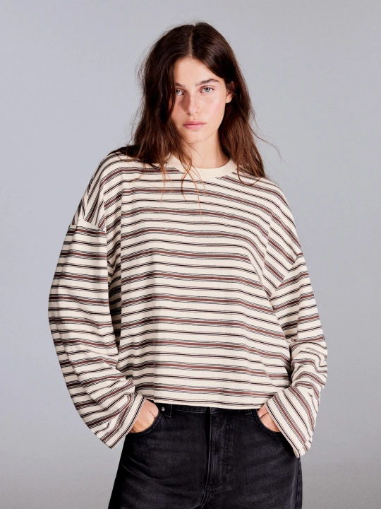 Zdjęcie produktu Bershka Koszulka Z Długim Rękawem Boxy W Paski Kobieta Kremowy