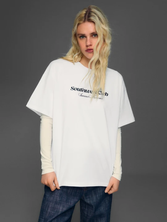 Zdjęcie produktu Bershka Koszulka Z Krótkim Rękawem I Nadrukiem Kobieta Biały Złamany