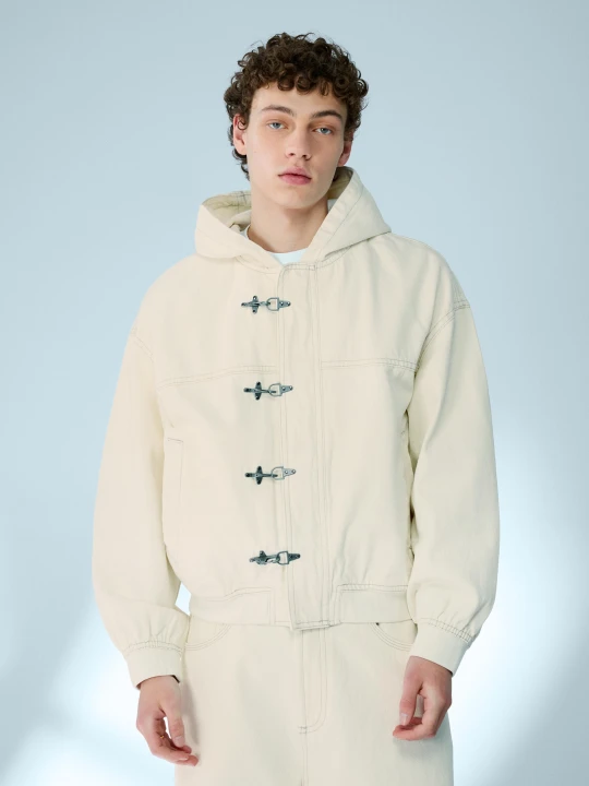 Zdjęcie produktu Bershka Kurtka Bomber Z Guzikami Z Pętelką Mężczyzna Kremowy