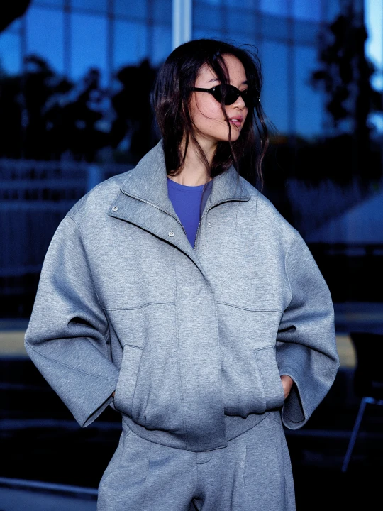 Zdjęcie produktu Bershka Kurtka Oversize Z Tkaniny Scuba Kobieta Szary