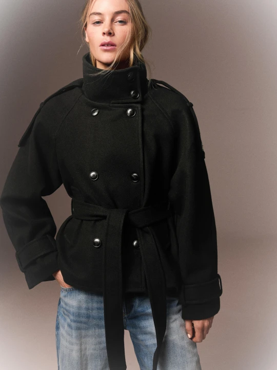 Zdjęcie produktu Bershka Kurtka Trencz Ze Stójką Kobieta Czarny