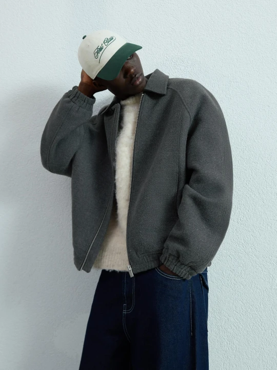 Zdjęcie produktu Bershka Kurtka Trucker Z Flauszu Mężczyzna Szary