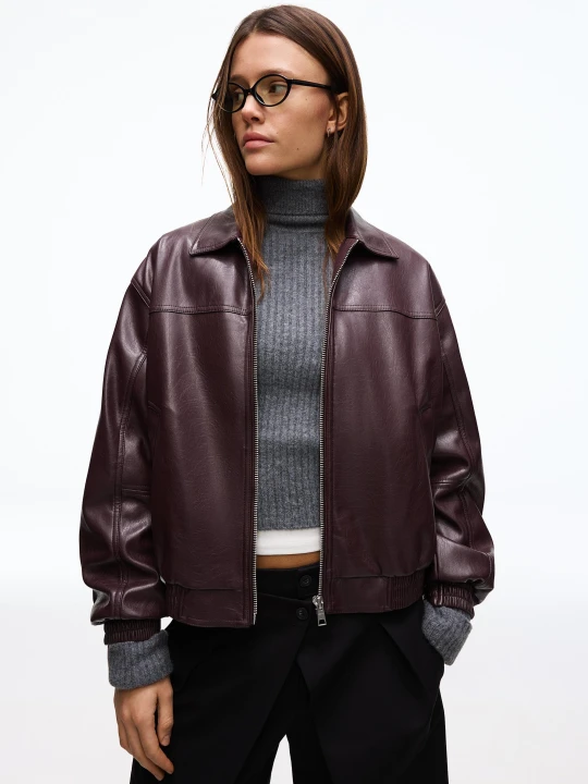 Zdjęcie produktu Bershka Kurtka Ze Sztucznej Skóry Kobieta Rubinowy