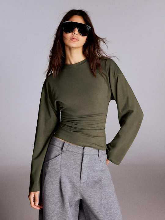 Zdjęcie produktu Bershka Marszczona Koszulka Z Długim Rękawem Kobieta Khaki