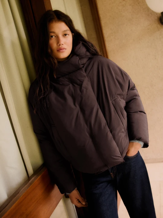 Zdjęcie produktu Bershka Pikowana Kurtka Oversize Z Kapturem Kobieta Brązowy