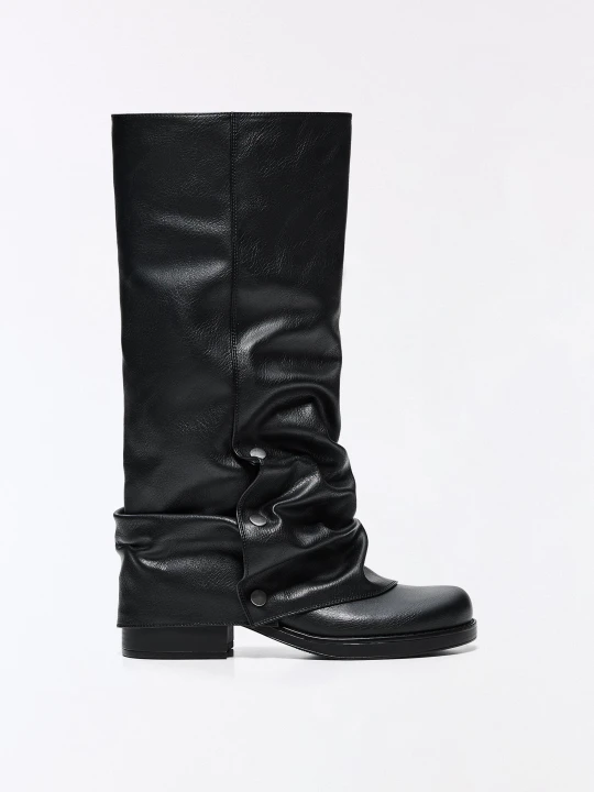 Zdjęcie produktu Bershka Płaskie Kozaki Z Cholewką Kobieta Czarny