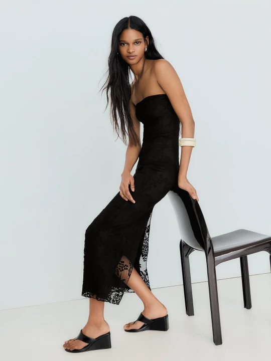 Zdjęcie produktu Bershka Rustykalna Sukienka Midi Typu Bandeau Kobieta Czarny