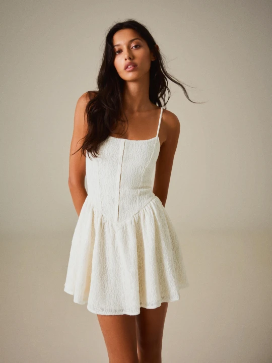 Zdjęcie produktu Bershka Rustykalna Sukienka Mini Typu Gorset Kobieta Biały Złamany