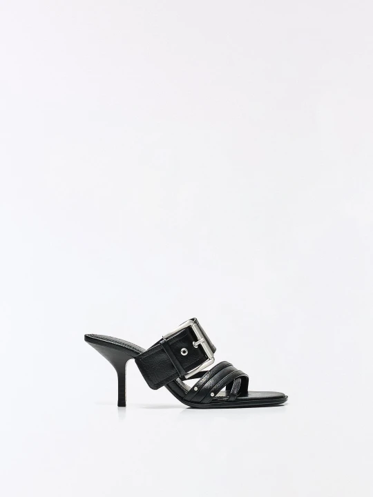 Zdjęcie produktu Bershka Sandały Mule Na Obcasie Z Klamrą Kobieta Czarny
