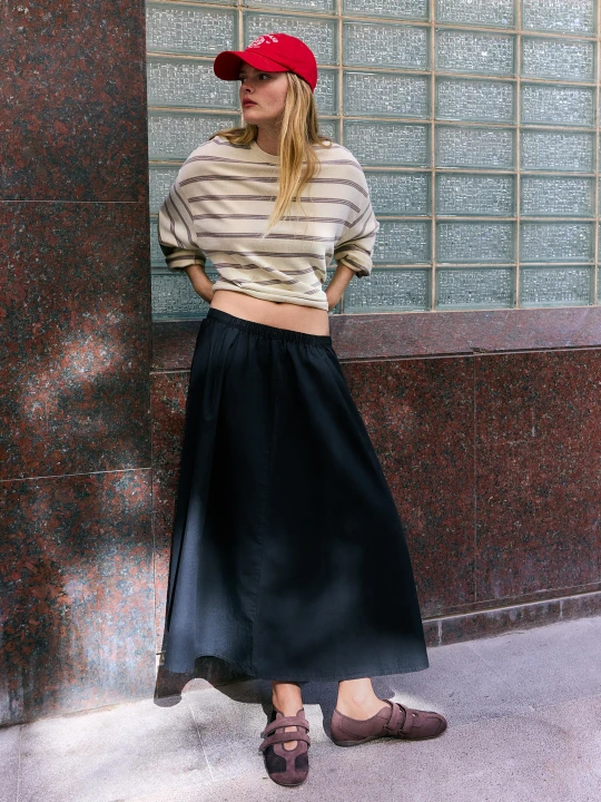 Zdjęcie produktu Bershka Spódnica Midi Z Elastycznym Pasem Kobieta Czarny