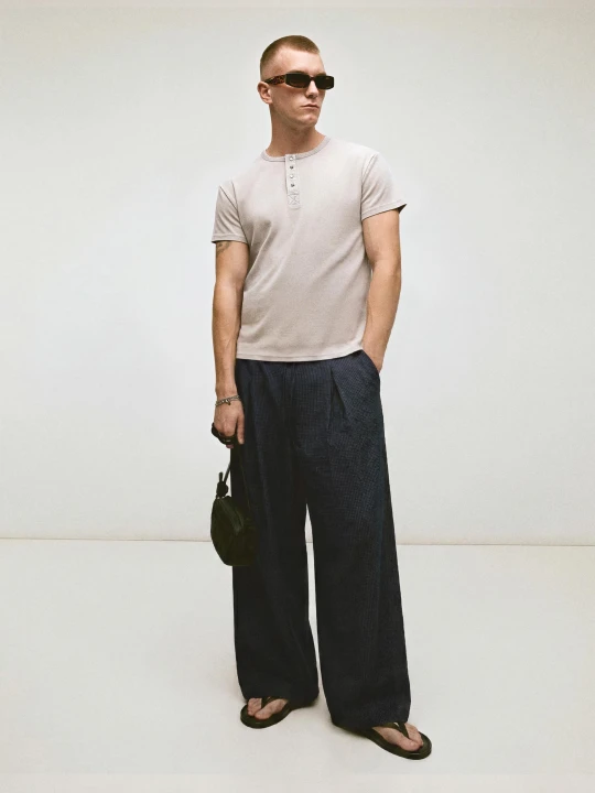 Zdjęcie produktu Bershka Spodnie Mega Baggy W Kratę Mężczyzna Granatowy