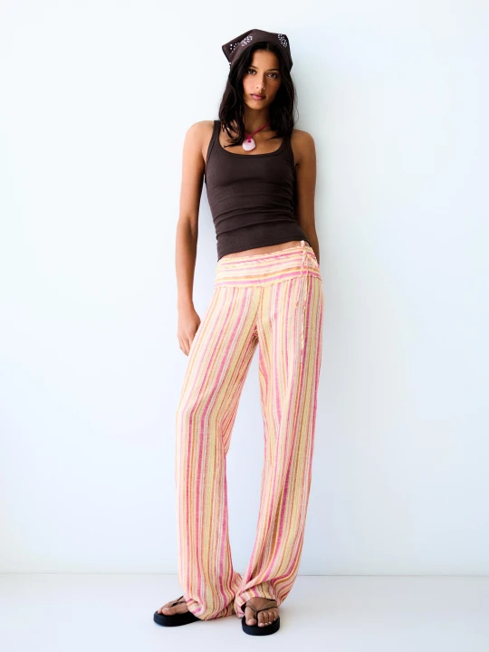 Zdjęcie produktu Bershka Spodnie Z Lnu W Paski Kobieta Żółty