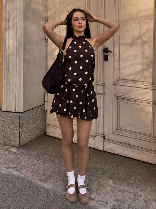 Zdjęcie produktu Bershka Sukienka Mini Z Dekoltem Halter Kobieta Brązowy