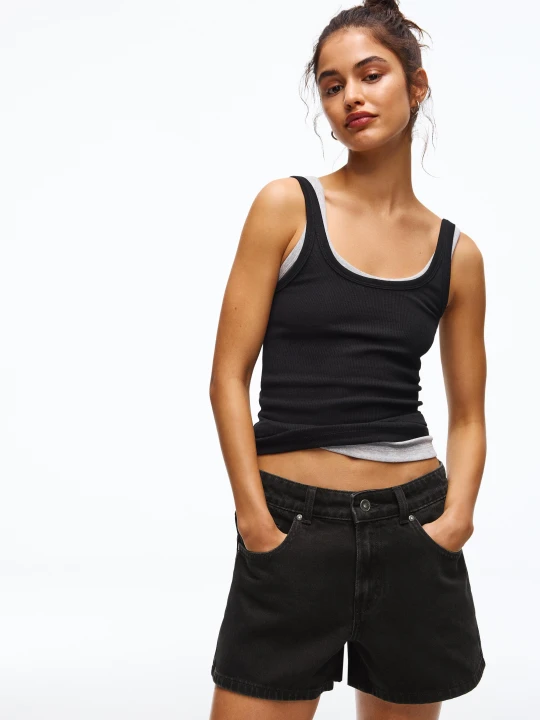 Zdjęcie produktu Bershka Szorty Jeansowe 90S Kobieta Czarny