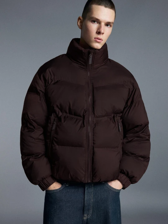 Zdjęcie produktu Bershka Techniczna Pikowana Kurtka Mężczyzna Brązowy