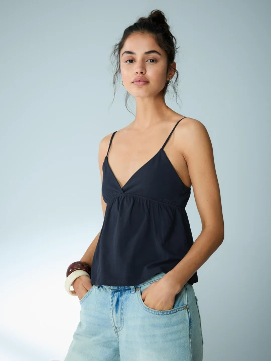 Zdjęcie produktu Bershka Top Na Ramiączkach Z Baskinką Kobieta Granatowy