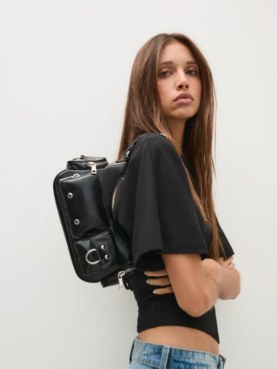 Zdjęcie produktu Bershka Torebka Na Ramię Z Wieloma Kieszeniami Kobieta Czarny