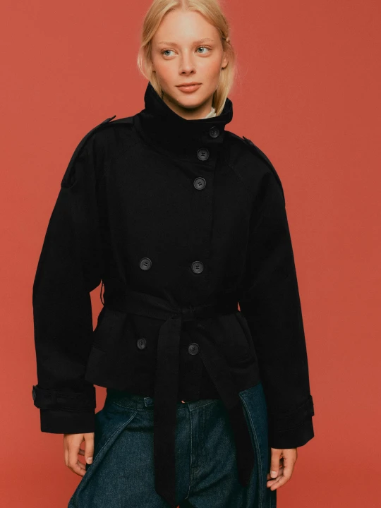 Zdjęcie produktu Bershka Trencz Z Kołnierzem Typu Funnel Kobieta Czarny